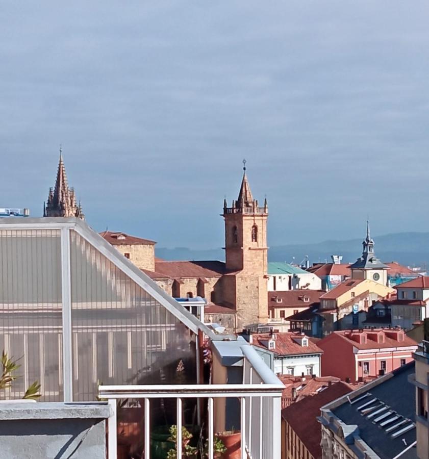 Atico Quintana II - Con Terraza, En El Centro Con Wifi Y Garaje Apartment Oviedo Bagian luar foto